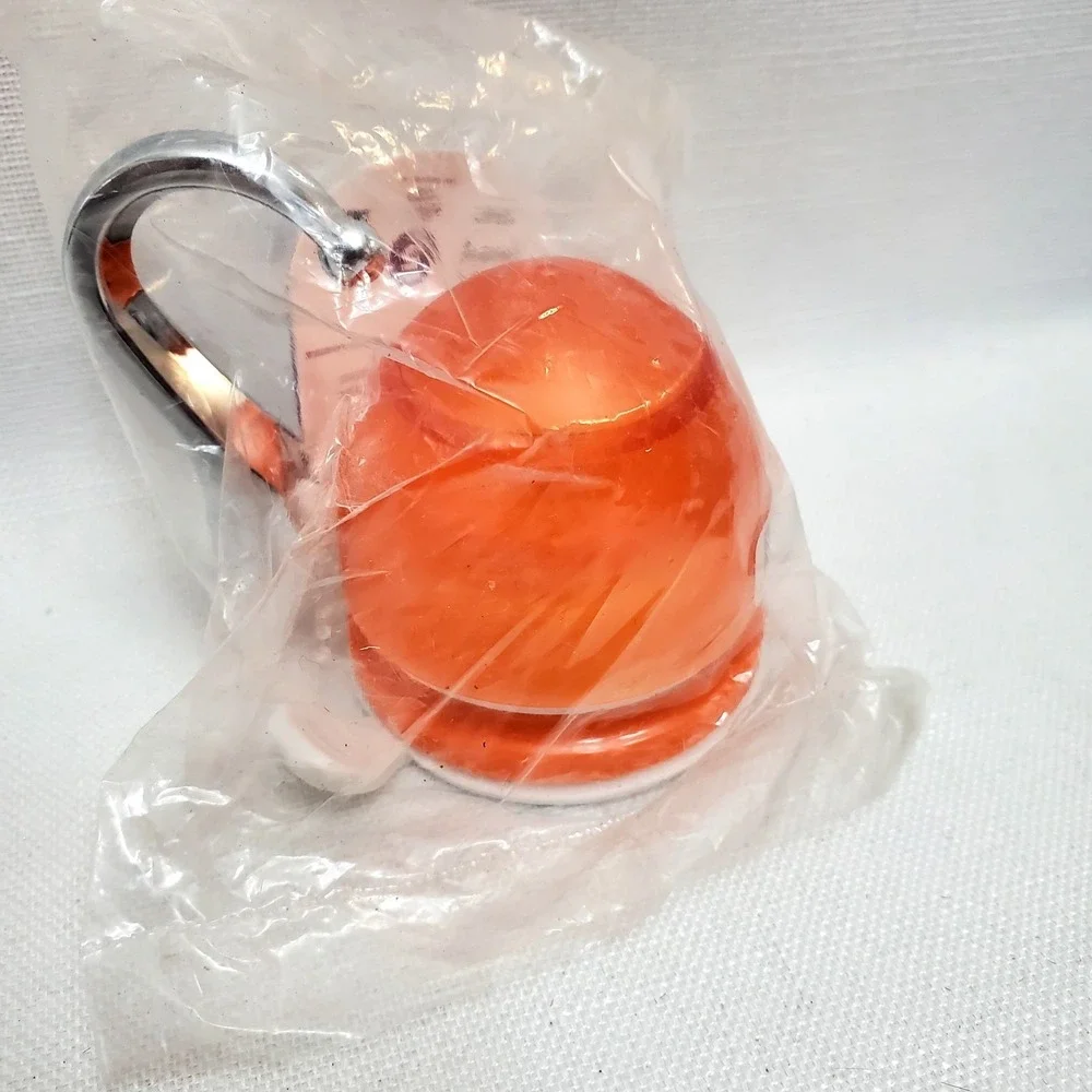Orka~Reusable Vacuum‎ Suction Cup Hooks~Holds Up To 17lbs~NEW!